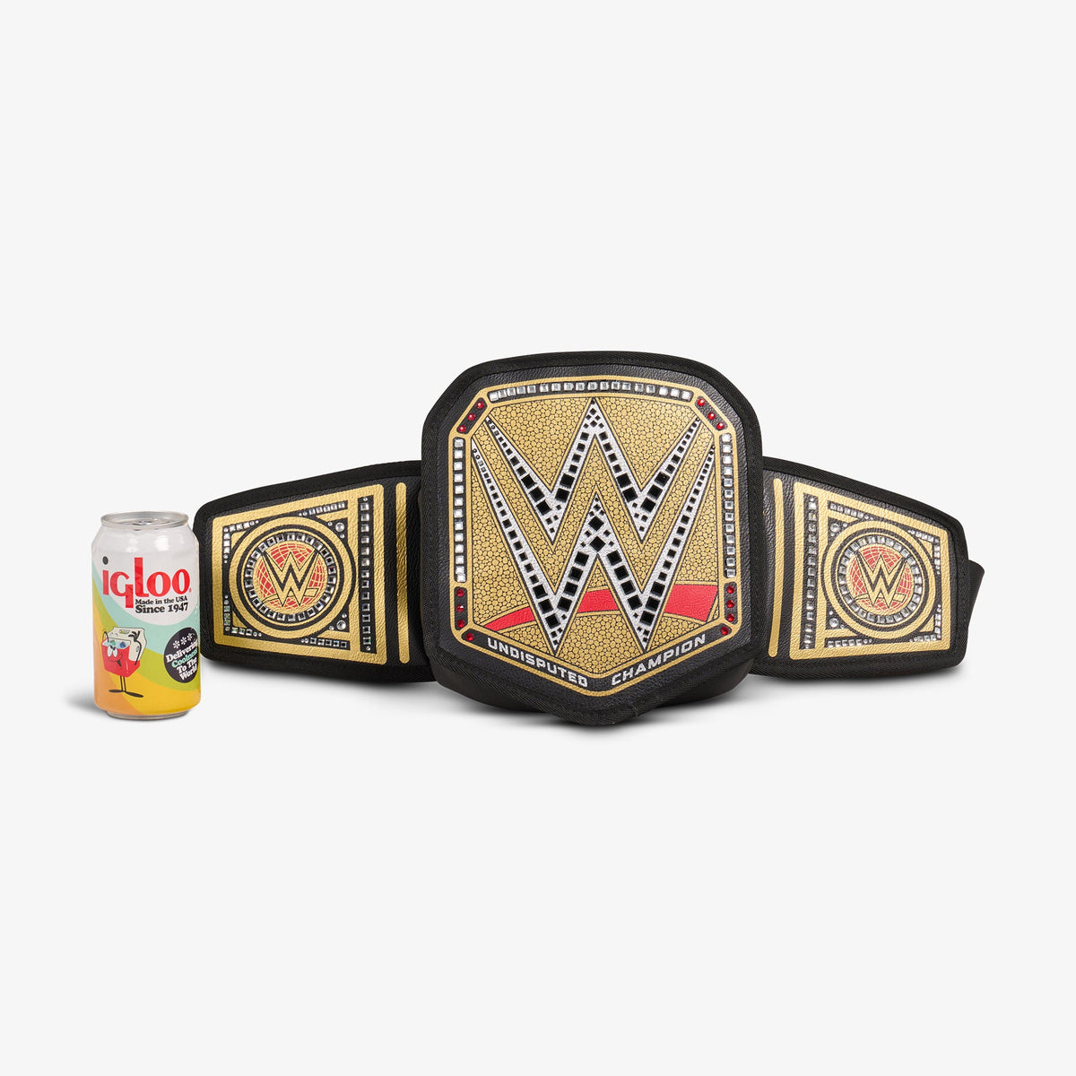 undisputed-wwe-championship-fanny-pack-o5 00027856-P.jpg