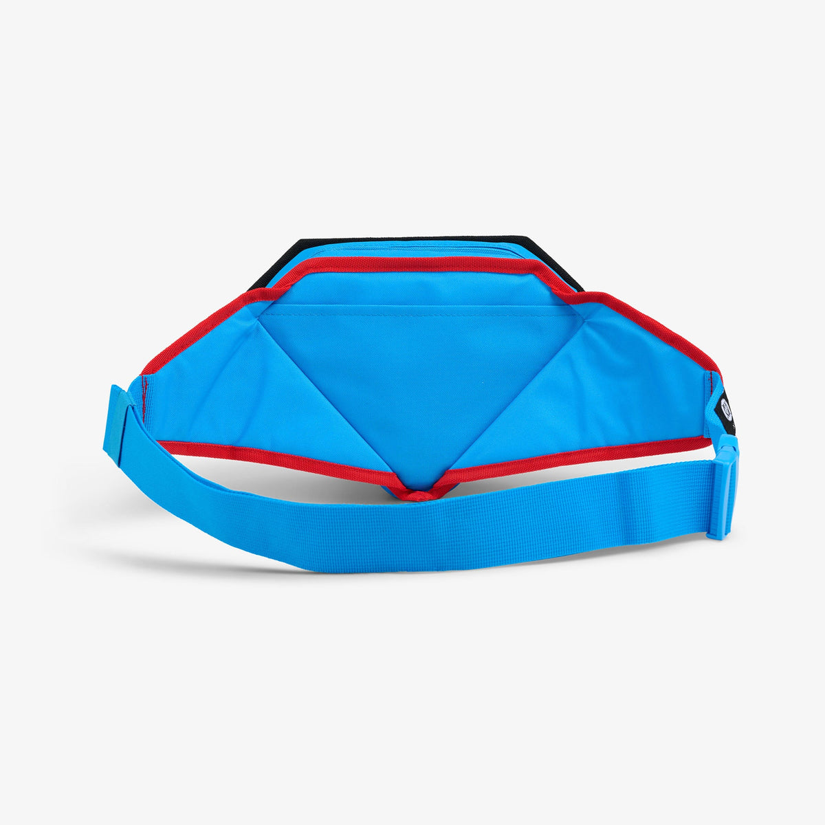 dc-super-heroes-supermantm-belt-fanny-pack-cooler-k6 00027935-BK.jpg