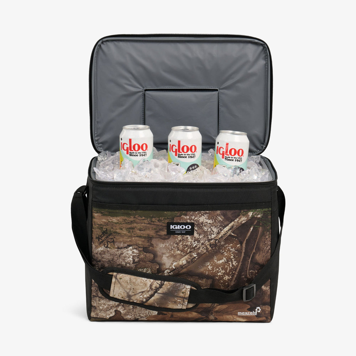 realtree-apx-hlc-28-can-bag-i1 00064354-P4-2025.jpg