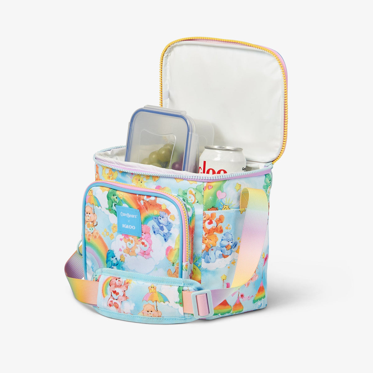 the-care-bearstm-clouds-square-lunch-bag-y1 00066102_3.jpg