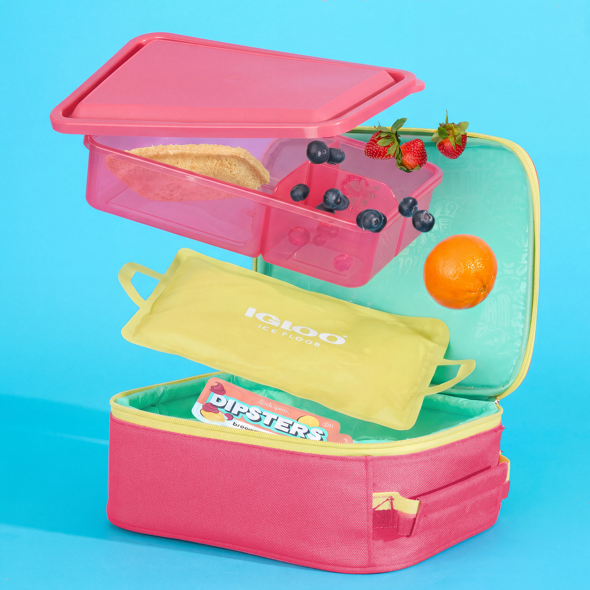 kids-lunch-slim-cooler-bundle-bento-box-ice-floor-m9 00066843-Lifestyle1.png