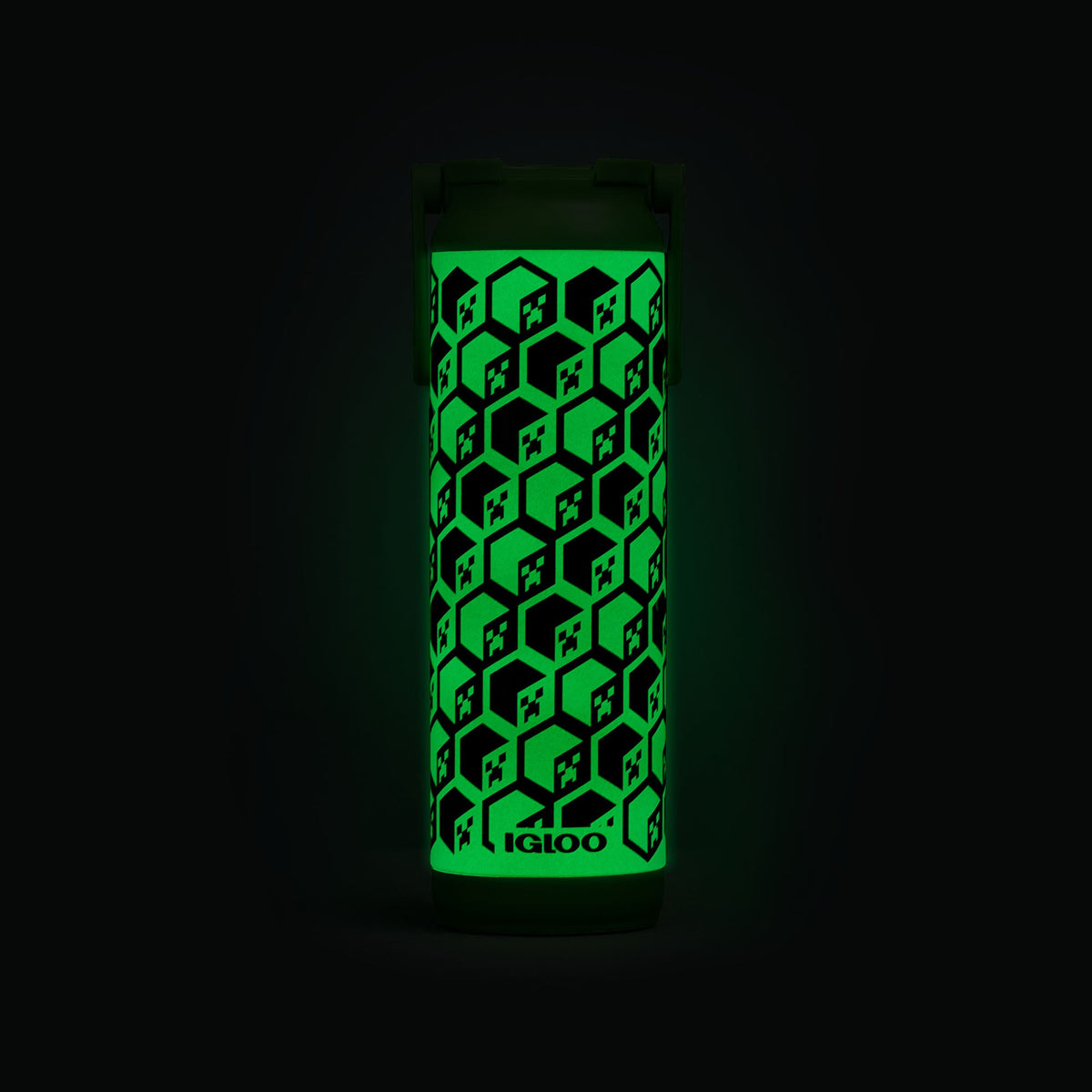 minecraft-creeper-glow-in-the-dark-20-oz-bottle-c6 00071605-GLF.jpg