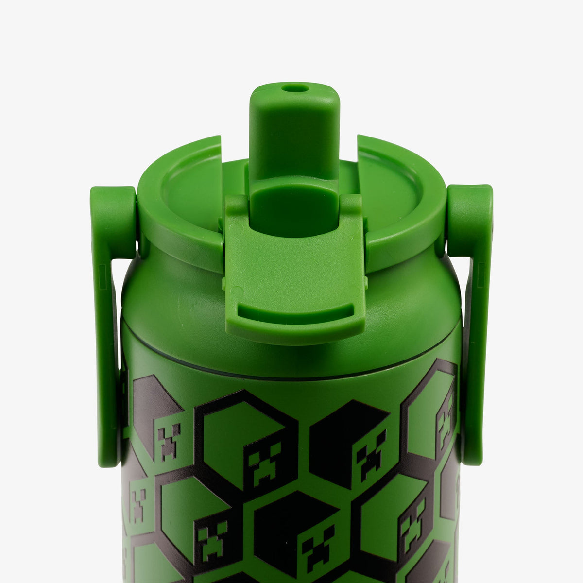 minecraft-creeper-glow-in-the-dark-20-oz-bottle-c6 00071605-L2.jpg